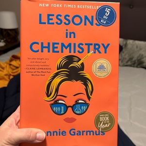 Lessons In Chemistry Hardcover Book by Bonnie Garmus
